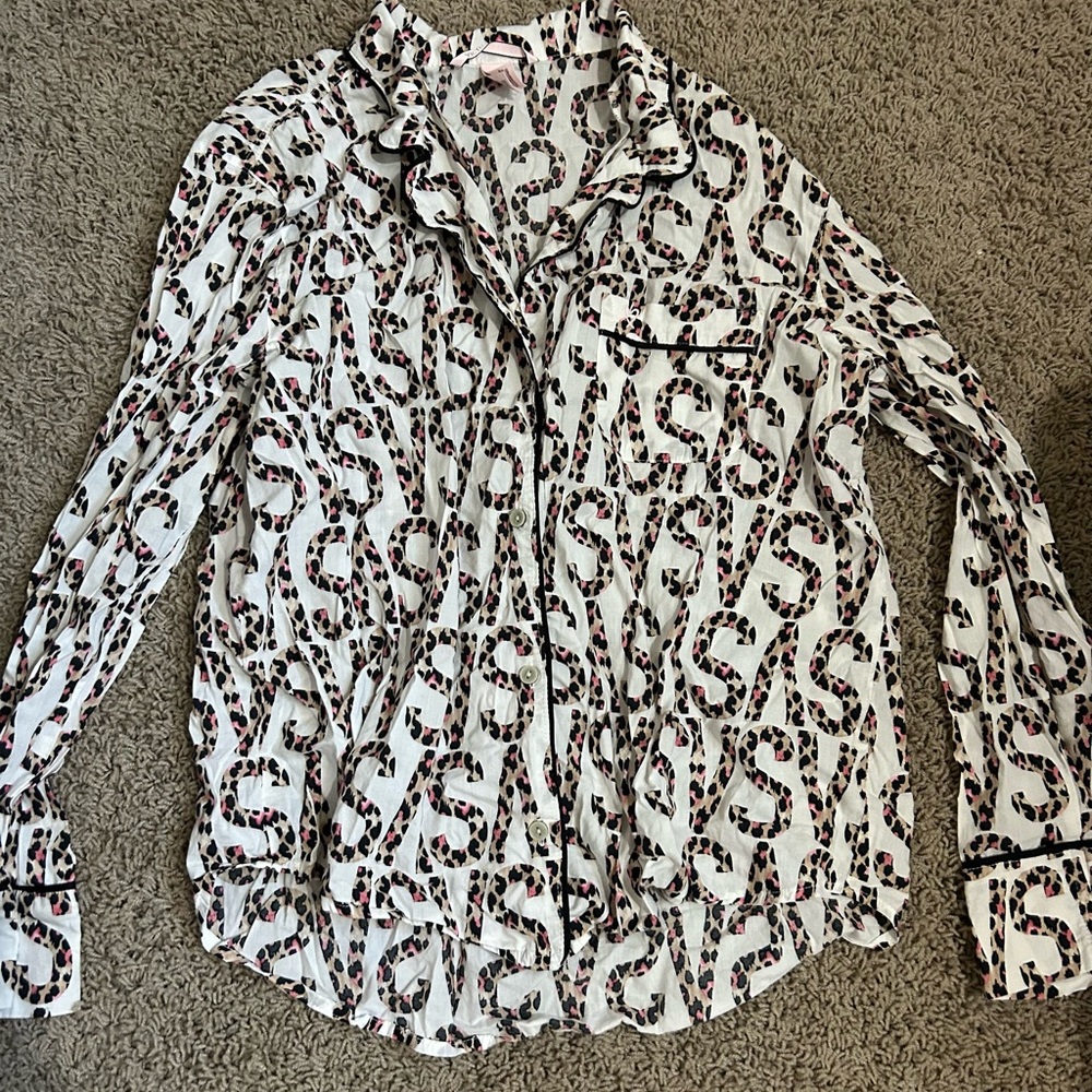 Victorias Secret Long Sleeve Pajama Top